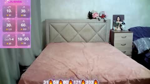 Julietkitty online show from February 15, 2026, 8:24 am