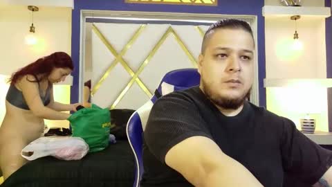 julietta max  online show from January 17, 2026, 12:32 pm