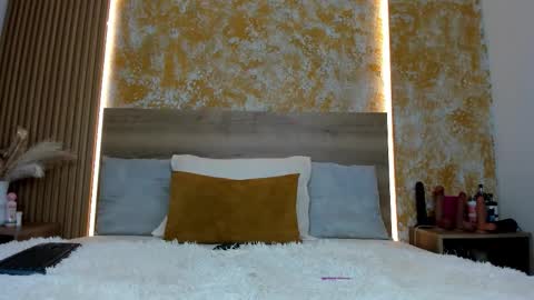 Julieta online show from March 30, 2026, 11:33 am