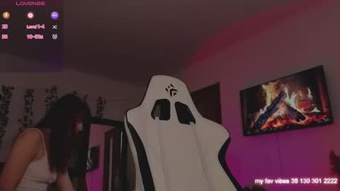 juliette_sunshine online show from March 19, 2026, 5:00 am