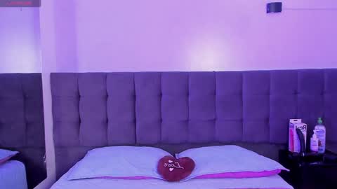 Juliana online show from December 7, 2024, 12:02 pm