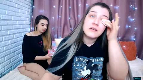 Snapshot of jullymood chatting on March 14, 2026, 8:42 am DoubleCherry online show from March 14, 2026, 8:42 am