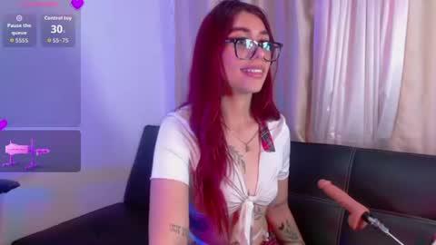 Julieth online show from July 24, 2026, 4:10 am
