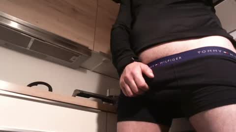 Snapshot of junction1000 chatting on December 31, 2024, 3:09 pm Gregor online show from December 31, 2024, 3:09 pm