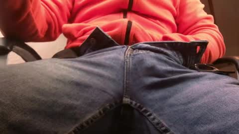 Snapshot of junction1000 chatting on March 4, 2025, 3:04 pm Gregor online show from March 4, 2025, 3:04 pm