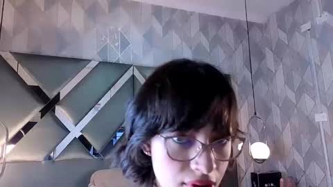 Snapshot of junecollins chatting on February 6, 2026, 9:18 pm junecollins online show from February 6, 2026, 9:18 pm