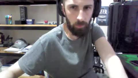 juniorextr_18_ online show from November 1, 2025, 2:35 am