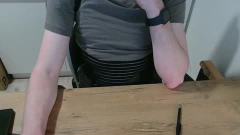 Snapshot of junk2711 chatting on March 7, 2025, 11:51 am junk2711 online show from March 7, 2025, 11:51 am