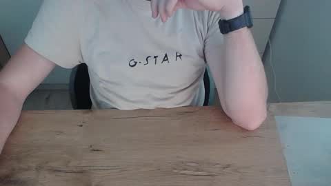 Snapshot of junk2711 chatting on September 14, 2025, 3:00 pm junk2711 online show from September 14, 2025, 3:00 pm