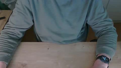 Snapshot of junk2711 chatting on March 16, 2026, 6:45 pm junk2711 online show from March 16, 2026, 6:45 pm