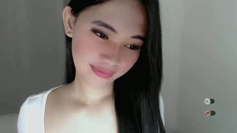 Julia online show from February 24, 2025, 12:05 pm