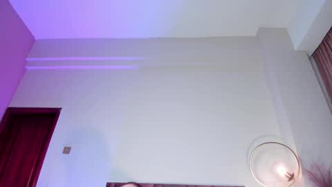 Jupiter Fox online show from March 27, 2026, 1:00 am