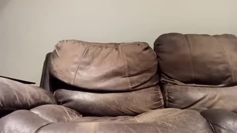 jus4u44 online show from January 17, 2025, 2:50 pm