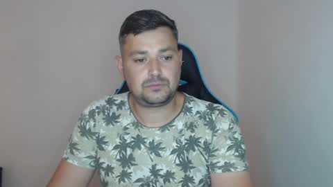 Snapshot of just_a_nice_guy_27 chatting on June 9, 2026, 11:22 am Alex online show from June 9, 2026, 11:22 am