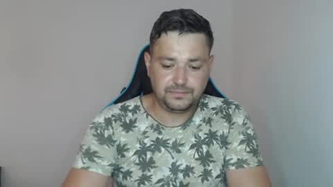 Snapshot of just_a_nice_guy_27 chatting on June 20, 2026, 11:35 am Alex online show from June 20, 2026, 11:35 am