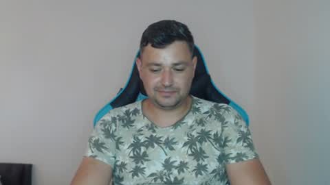 Snapshot of just_a_nice_guy_27 chatting on July 15, 2026, 11:26 am Alex online show from July 15, 2026, 11:26 am