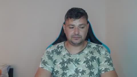 Snapshot of just_a_nice_guy_27 chatting on July 16, 2026, 11:27 am Alex online show from July 16, 2026, 11:27 am