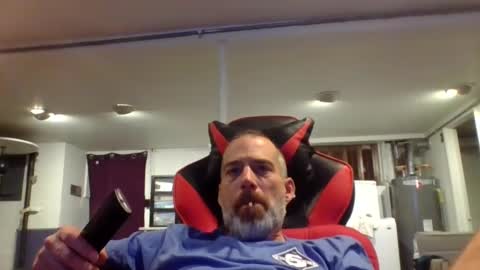 Snapshot of just_chillinwithya chatting on December 6, 2024, 6:26 am Your Zaddy online show from December 6, 2024, 6:26 am