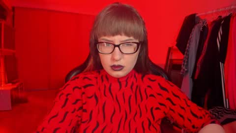 Nika and Mark online show from April 3, 2026, 1:47 am