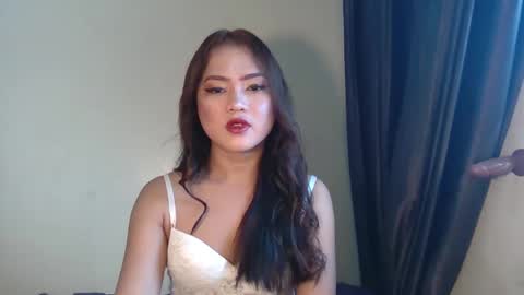 just_julia21 online show from January 30, 2025, 1:44 am