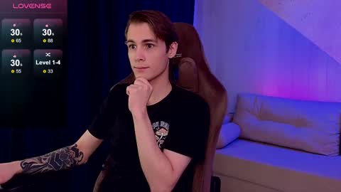 Snapshot of just_sammy chatting on January 6, 2025, 6:52 pm Samuel online show from January 6, 2025, 6:52 pm