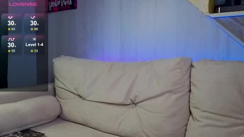 Snapshot of just_sammy chatting on March 5, 2025, 3:51 pm Samuel online show from March 5, 2025, 3:51 pm