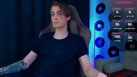 Snapshot of just_sammy chatting on October 7, 2025, 1:52 pm Samuel online show from October 7, 2025, 1:52 pm
