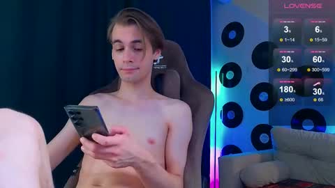 Snapshot of just_sammy chatting on October 9, 2025, 7:34 pm Samuel online show from October 9, 2025, 7:34 pm