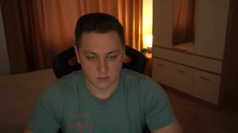 Snapshot of just_top chatting on October 2, 2025, 2:02 pm David online show from October 2, 2025, 2:02 pm