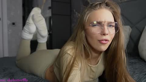 Jenny  Welcome3 online show from April 11, 2026, 4:06 am