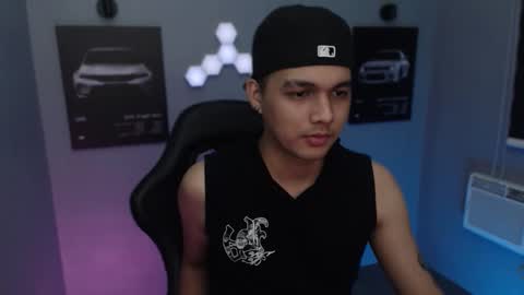 Rhys online show from September 19, 2025, 4:51 pm