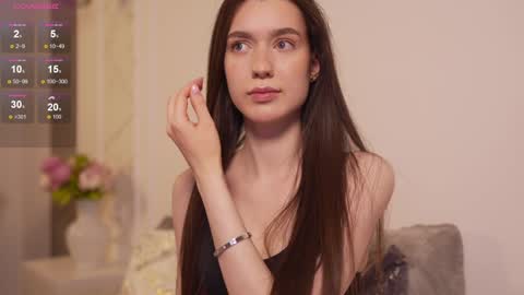 Snapshot of justbarbie_new_ chatting on January 22, 2025, 7:45 pm Katarina online show from January 22, 2025, 7:45 pm