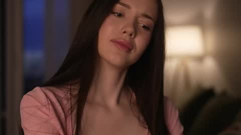 Snapshot of justbarbie_new_ chatting on June 2, 2026, 5:48 pm Katarina online show from June 2, 2026, 5:48 pm