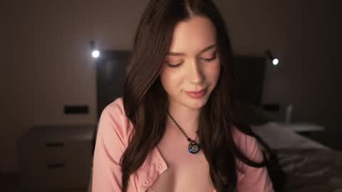 Snapshot of justbarbie_new_ chatting on June 6, 2026, 8:13 pm Katarina online show from June 6, 2026, 8:13 pm