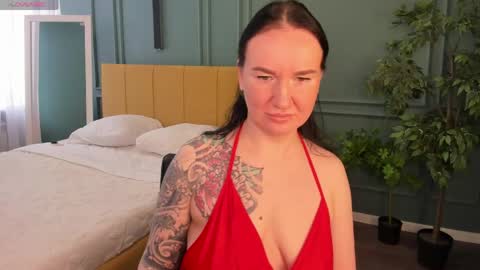 Miss Grace online show from April 15, 2026, 1:07 pm