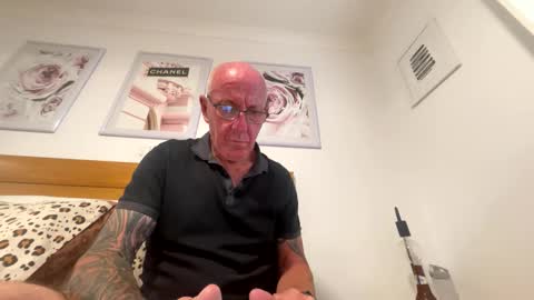 justhavingfun2468 online show from February 1, 2025, 10:59 am