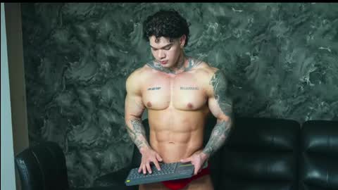 justin clark1 online show from June 6, 2026, 4:39 am