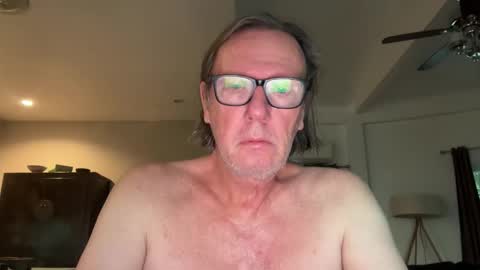 Snapshot of justin_hornyyyy chatting on December 19, 2025, 11:34 pm justin_hornyyyy online show from December 19, 2025, 11:34 pm