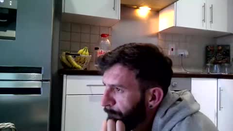 Snapshot of justin_huge chatting on October 14, 2025, 3:46 pm Justin online show from October 14, 2025, 3:46 pm