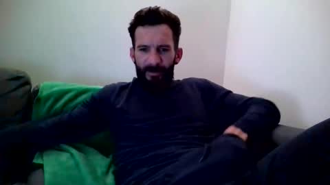 Snapshot of justin_huge chatting on October 19, 2025, 6:47 am Justin online show from October 19, 2025, 6:47 am