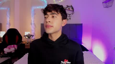 Justin online show from February 4, 2026, 11:27 am