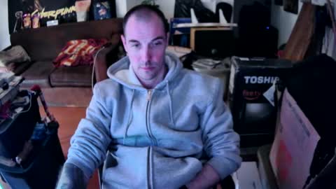 justinelsmith online show from February 10, 2025, 2:41 am