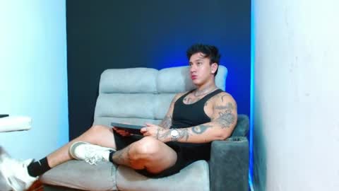 Snapshot of justinfuller_31 chatting on June 6, 2026, 2:27 am justinfuller_31 online show from June 6, 2026, 2:27 am