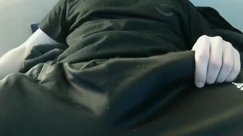 Justinjaybee online show from March 11, 2025, 11:48 pm