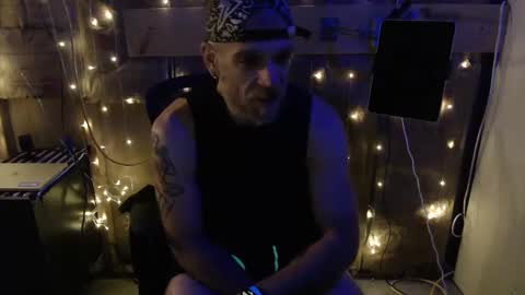 justinmoore1987 online show from January 18, 2025, 12:26 pm