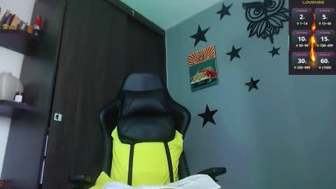 Justinsc online show from November 25, 2025, 8:09 pm