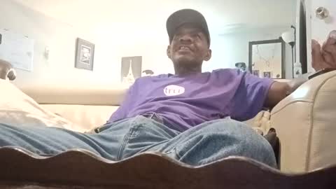 justjuice19640 online show from October 29, 2025, 7:32 am