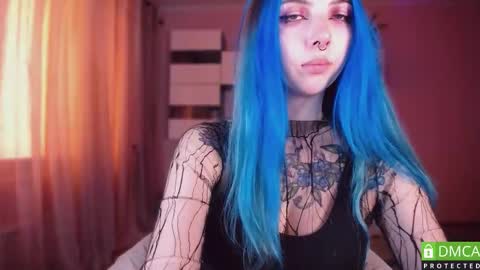 justmeowgirl online show from September 17, 2025, 4:25 am