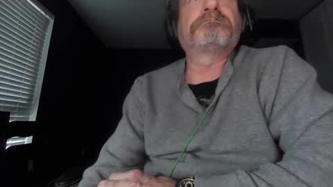 Tool online show from October 25, 2025, 10:15 pm