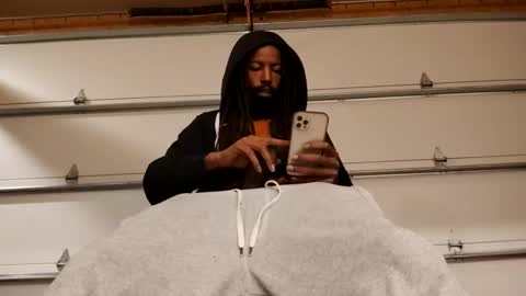 justmewithatd online show from November 6, 2025, 8:26 am